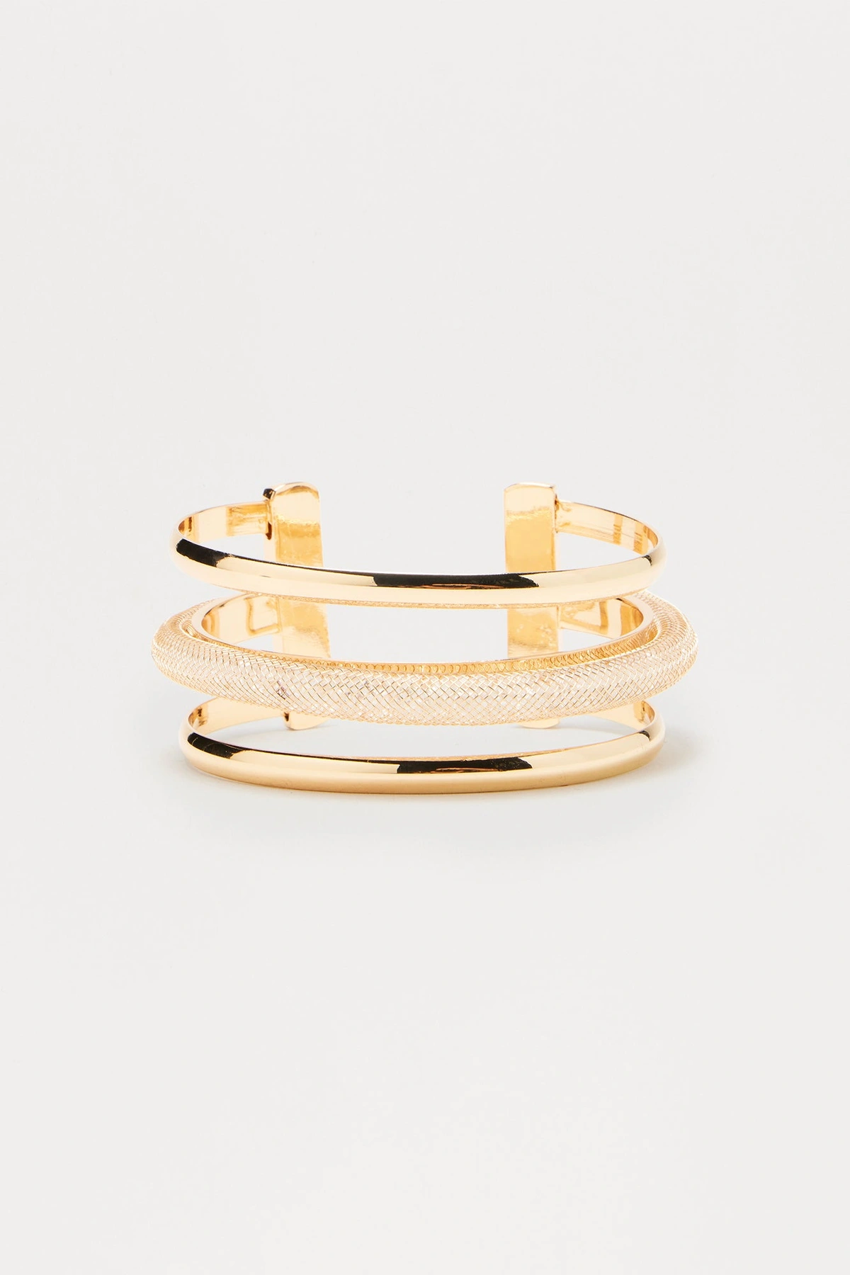 That Girl Cuff Bracelet - Gold — Dourado