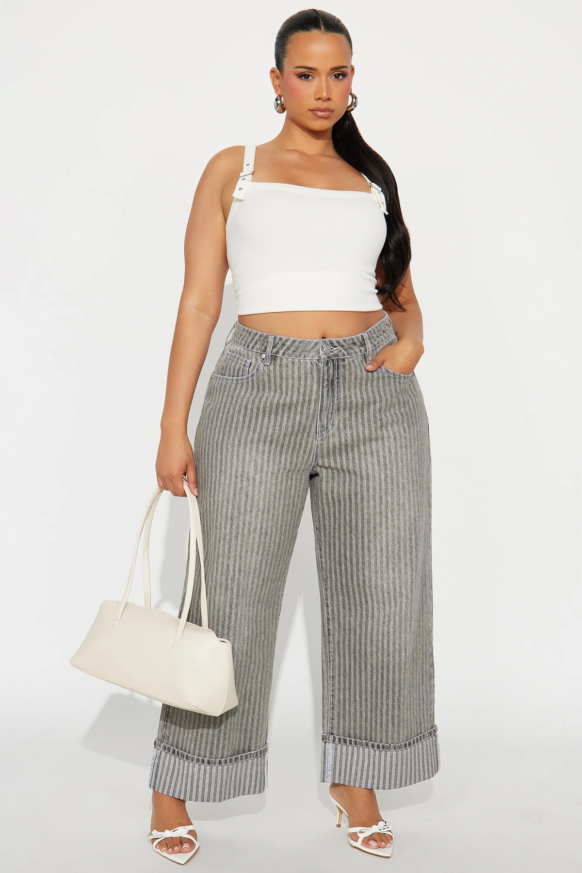 Catch Up Cuffed Wide Leg Jeans - Grey — Cinzento