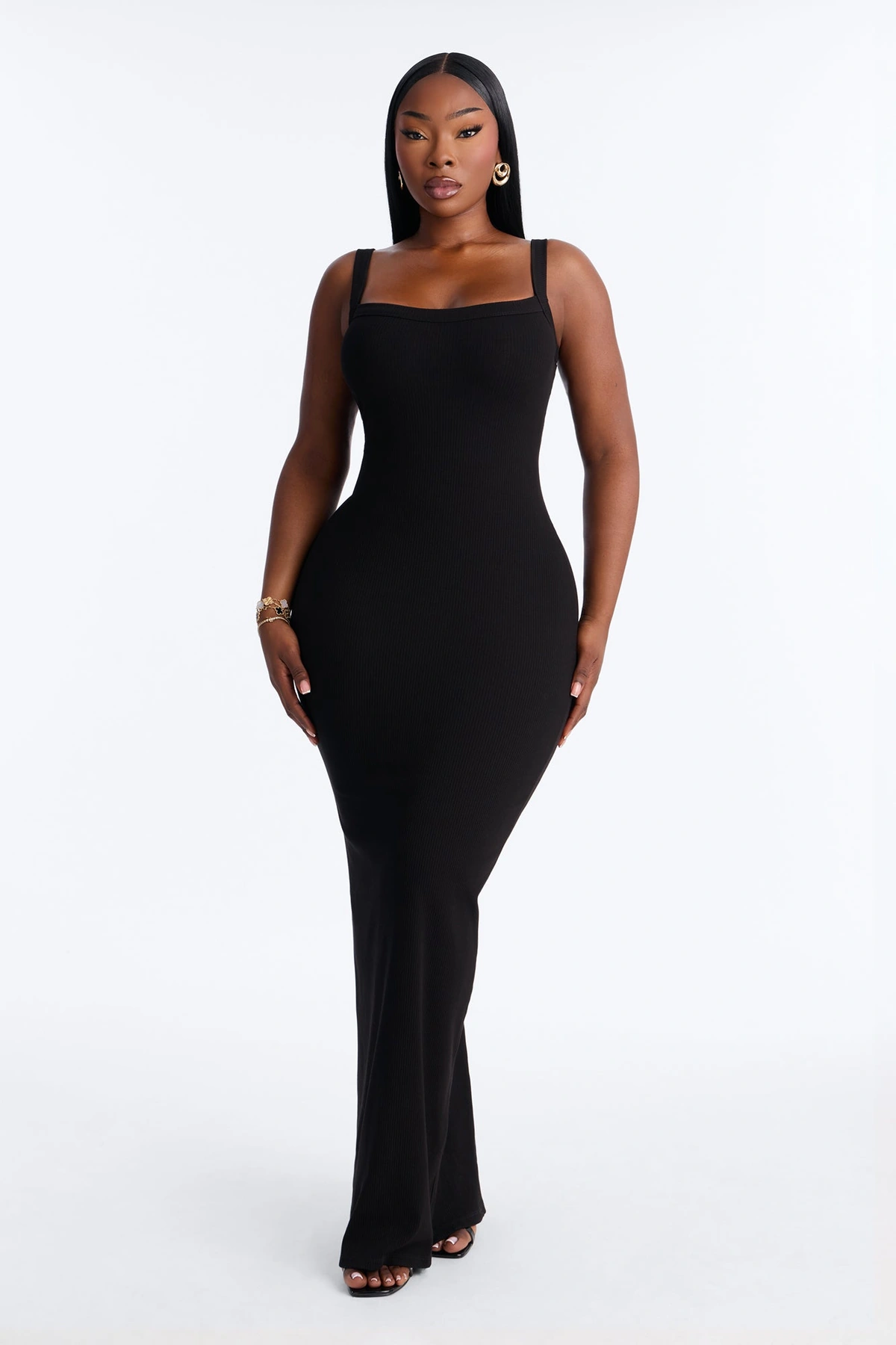 Ericka Snatched Maxi Dress - Black — Preto