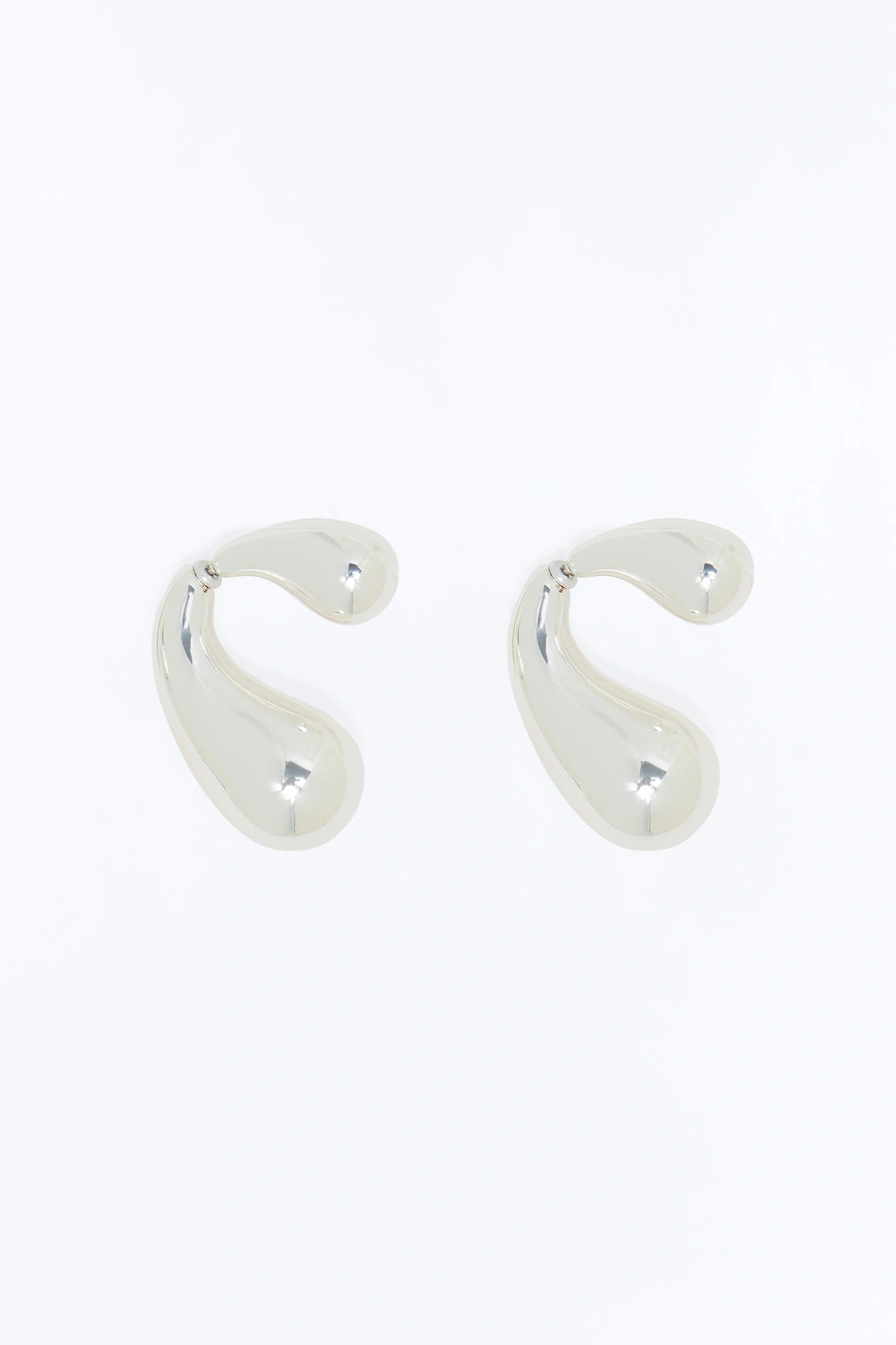 Let It Lean Hardware Drop Earrings - Silver — Prateado